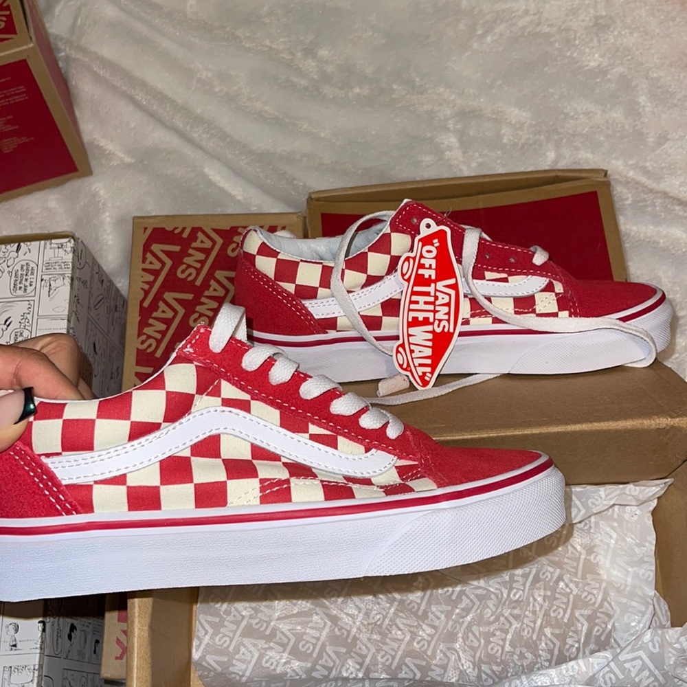 Brand New Van Old Skool Checkered (Red)
